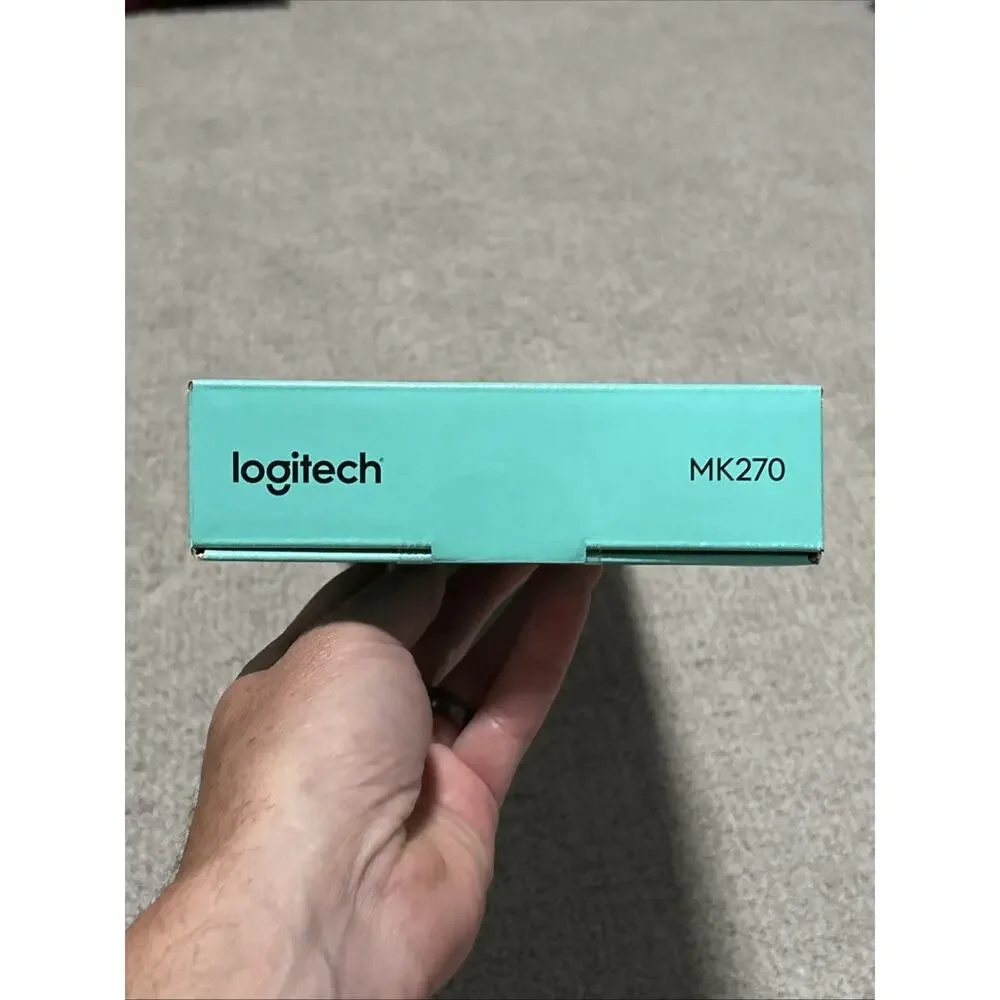Logitech MK270 wireless keyboard and mouse combo New In Box